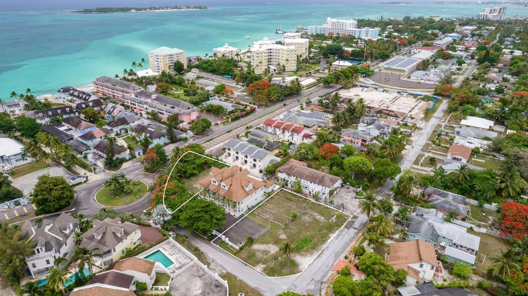 WESTWARD VILLAS, W BAY ST Land New-Providence