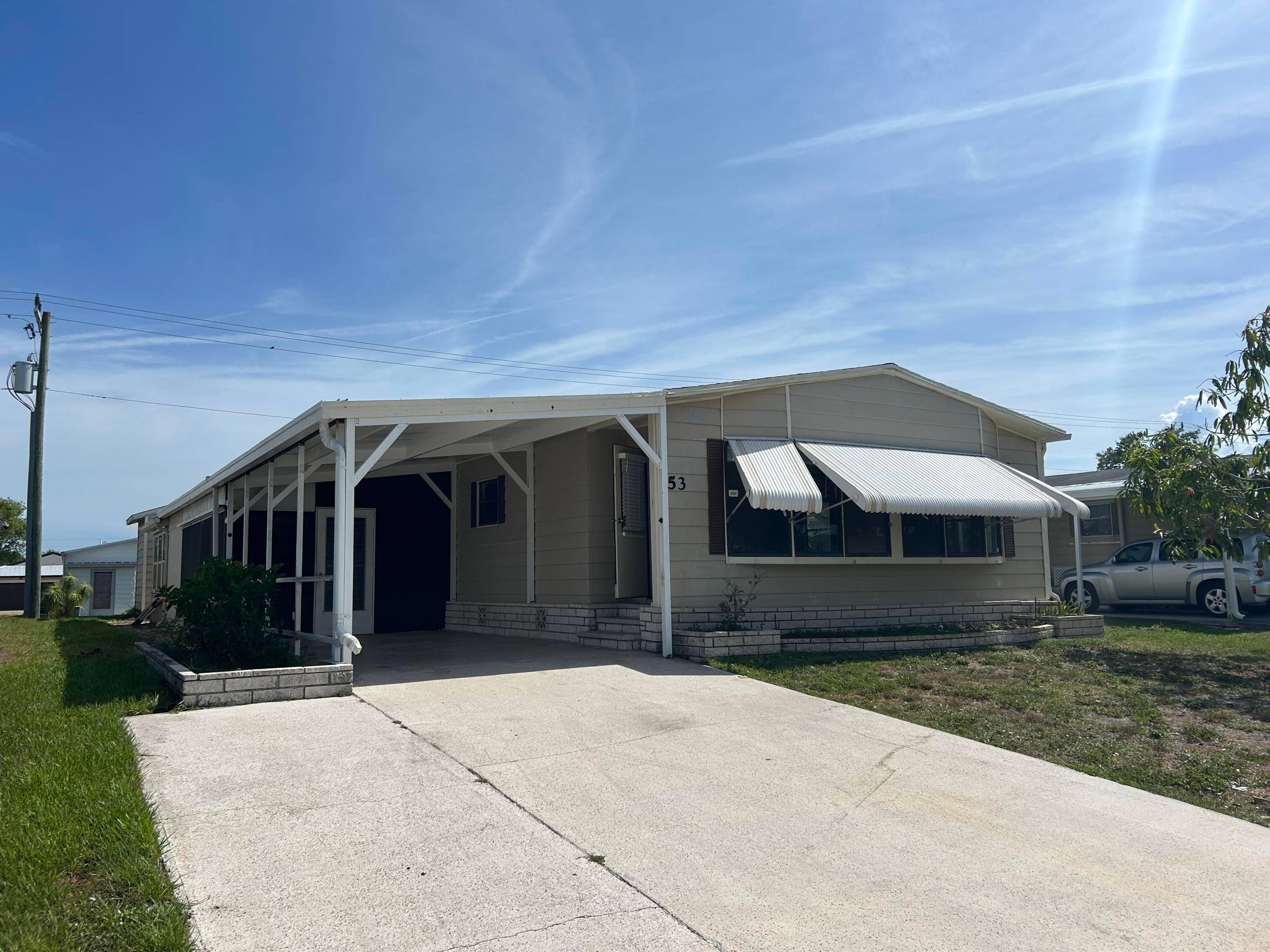 Remodeled 2 2 in Spanish Lakes Country Club !