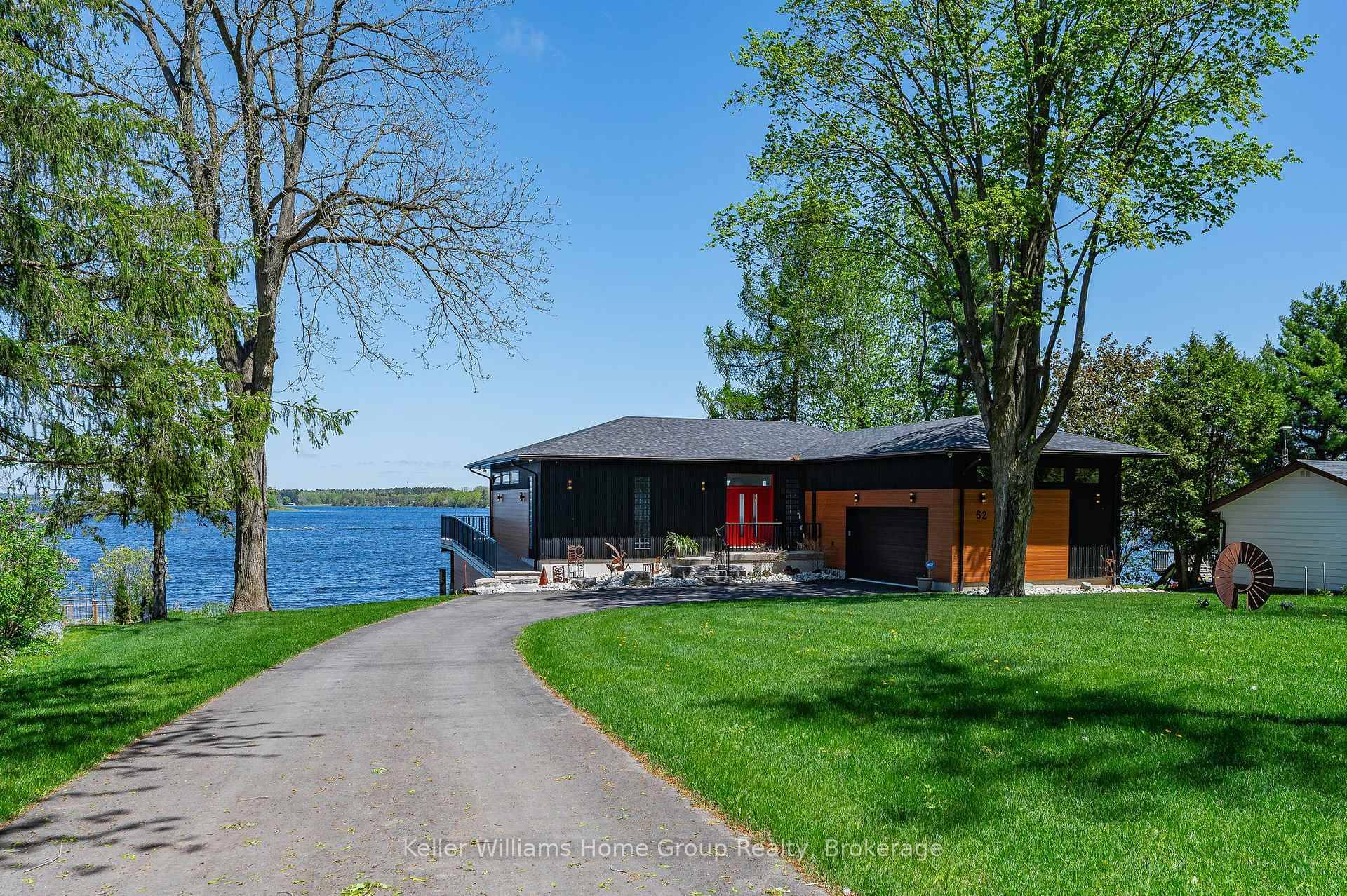 Prepare to be wowed by this amazing cottage custom built to a very high standard in 2022, located on a premium lot in the most sought after location on Belwood ...