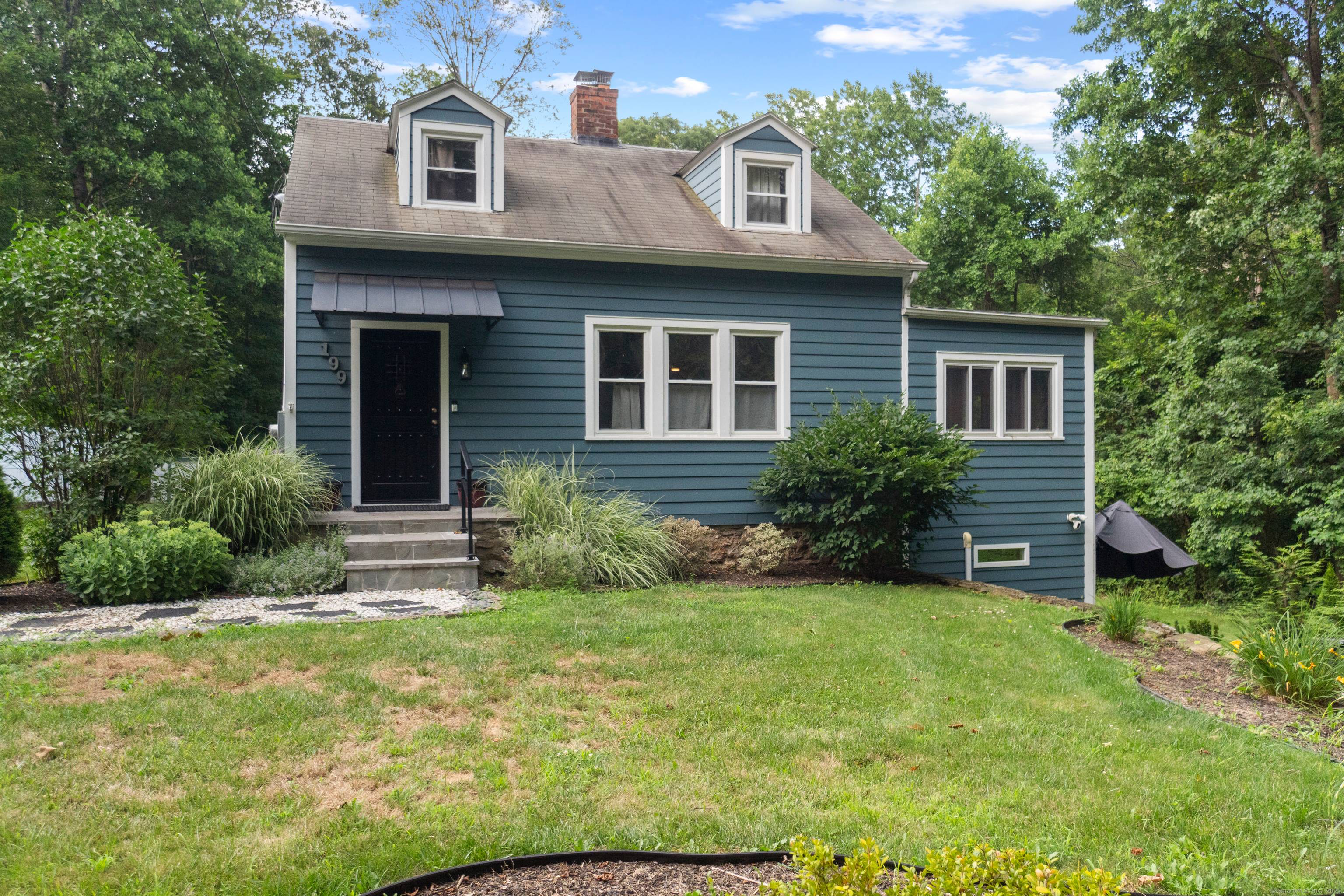 Furnished Rental is all inclusive Utilities, WiFi, Heating, Oil, Trash removal.