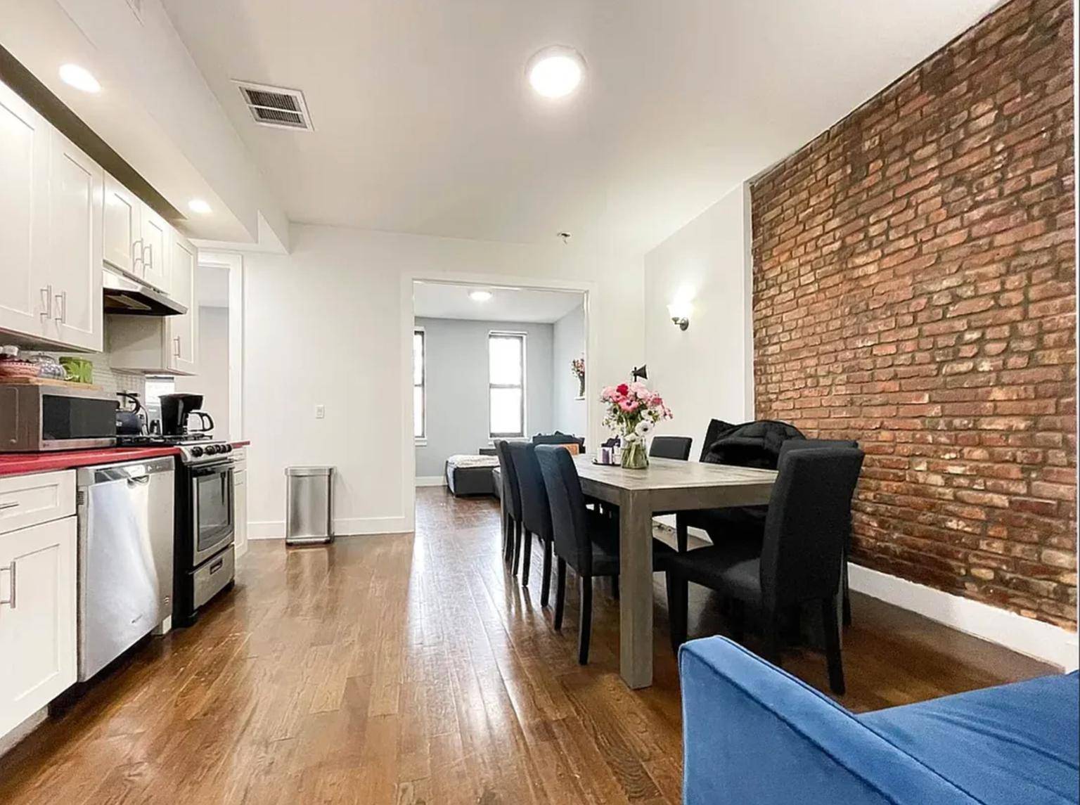 Beautifully Renovated Three Bedroom in Bed Stuy !