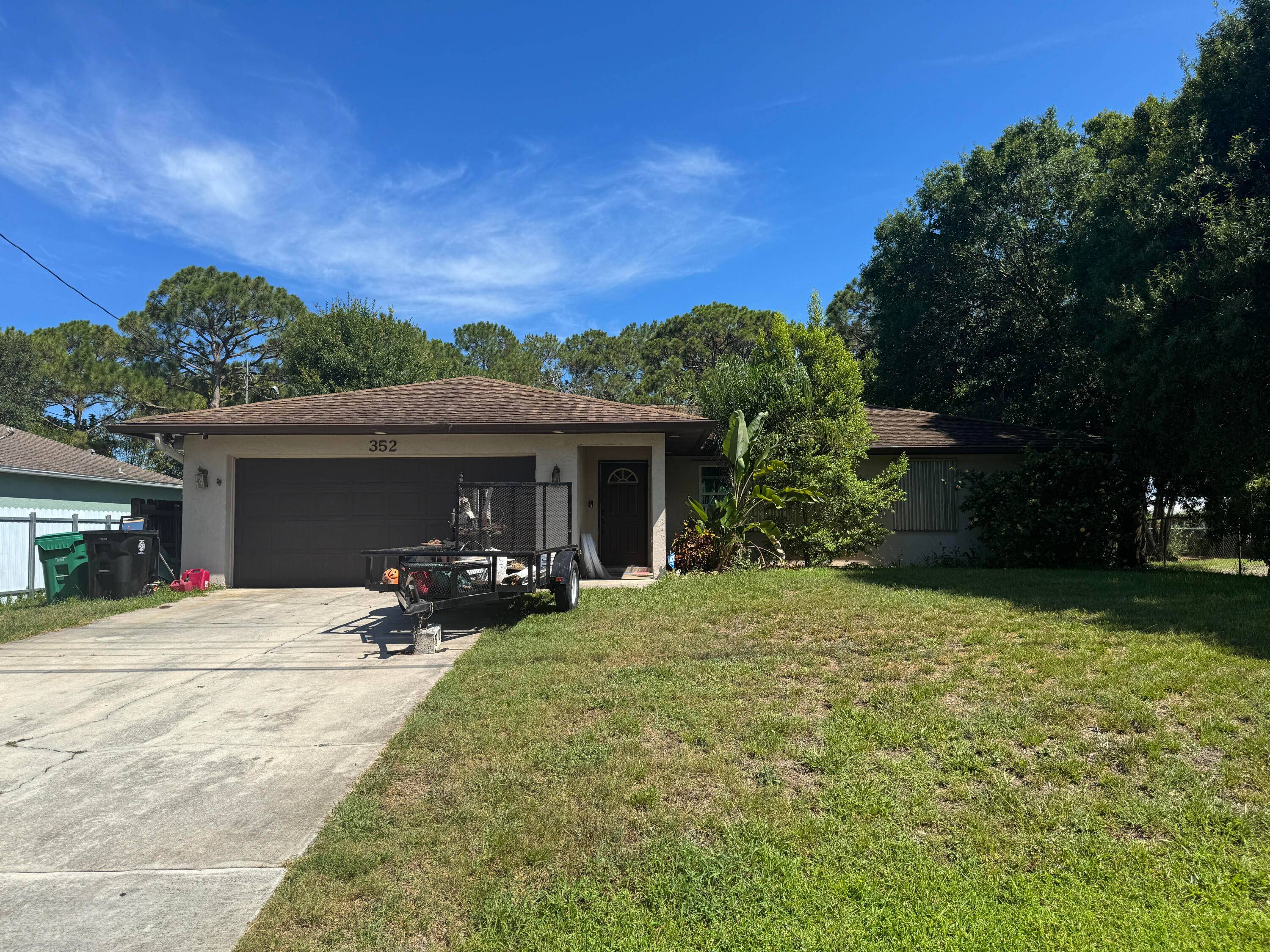 Check out this spacious 3 BED 2 BATH home located in central Port St.