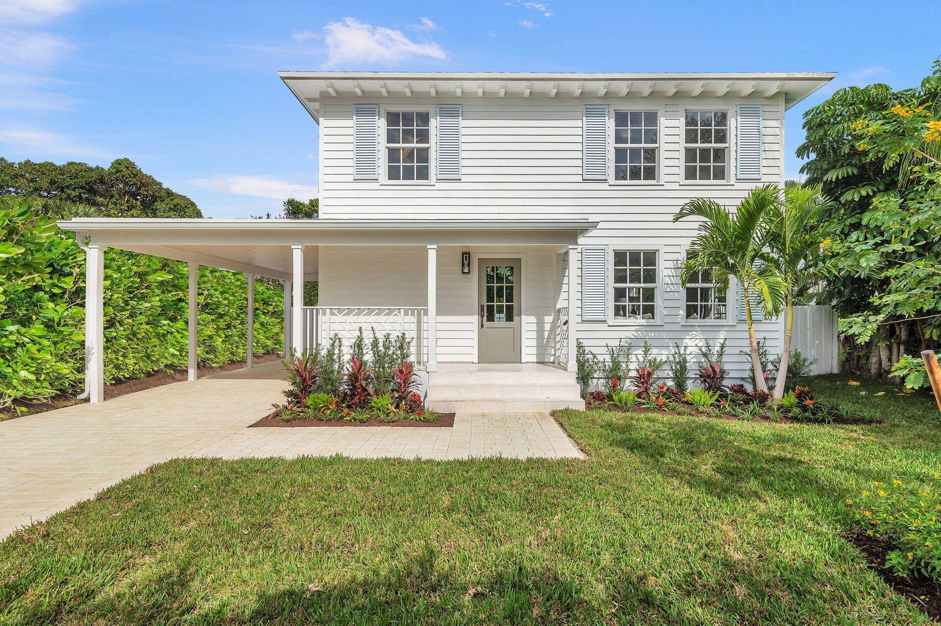 Completely gutted to the studs, redesigned and brought back to life, this unicorn of a home is pure magic !