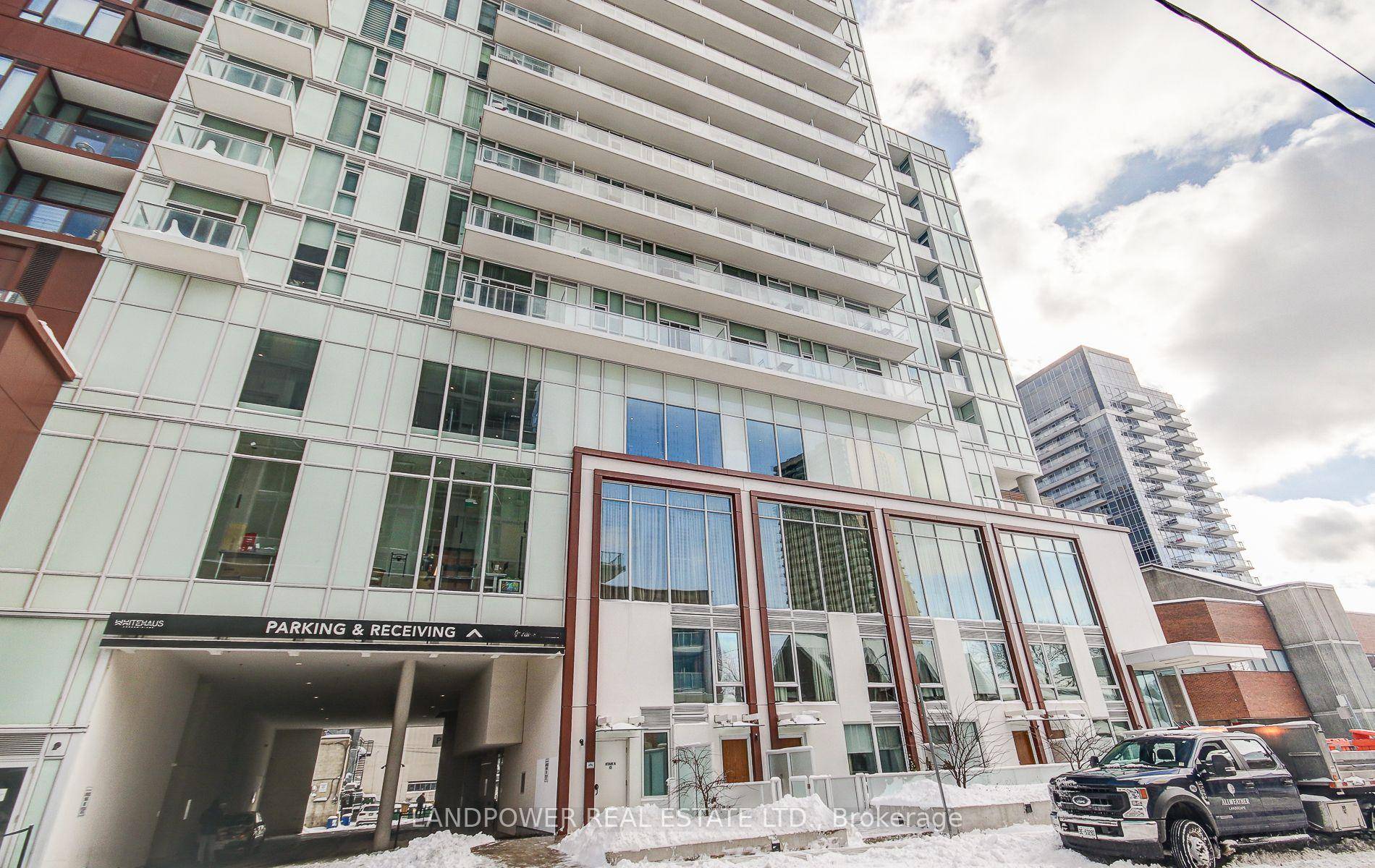 Luxury Condo In Mid Town Yonge amp ; Eglinton Unobstructed NW Picturesque Views Corner Unit, Bright amp ; Spacious.