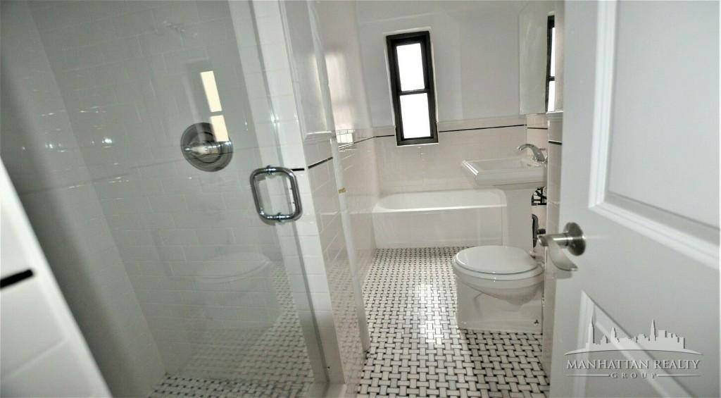 Large two bedroom apartment, in full time Doorman building fully renovated with top of the line finishes has lots to offer.