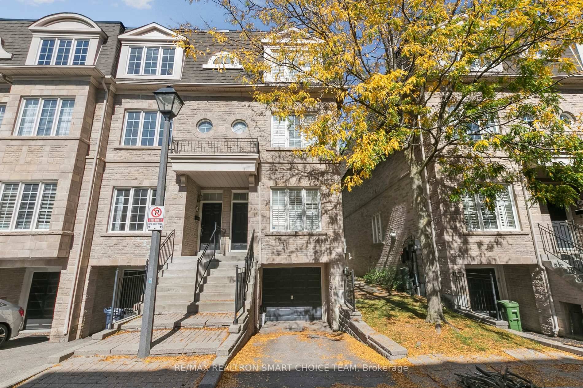 Nestled In The Heart Of North York's Coveted Willowdale West Neighbourhood, This Beautifully Maintained 3 Bedroom, 3 Bathroom End Unit Plus Separate Entrance Basement Townhome Offers The Rare Feel Of ...