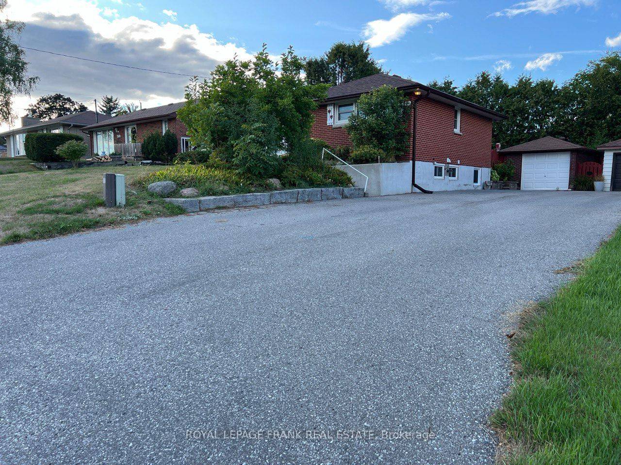 Welcome to this spacious open concept 2 bedroom legal basement apartment located just one minute from Hwy 401 and close to schools, shopping, and public transit.