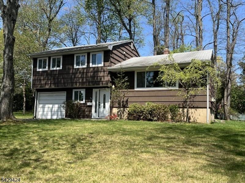 Welcome to this sunny, beautifully updated single family home located in the desirable Hanover Green neighborhood.