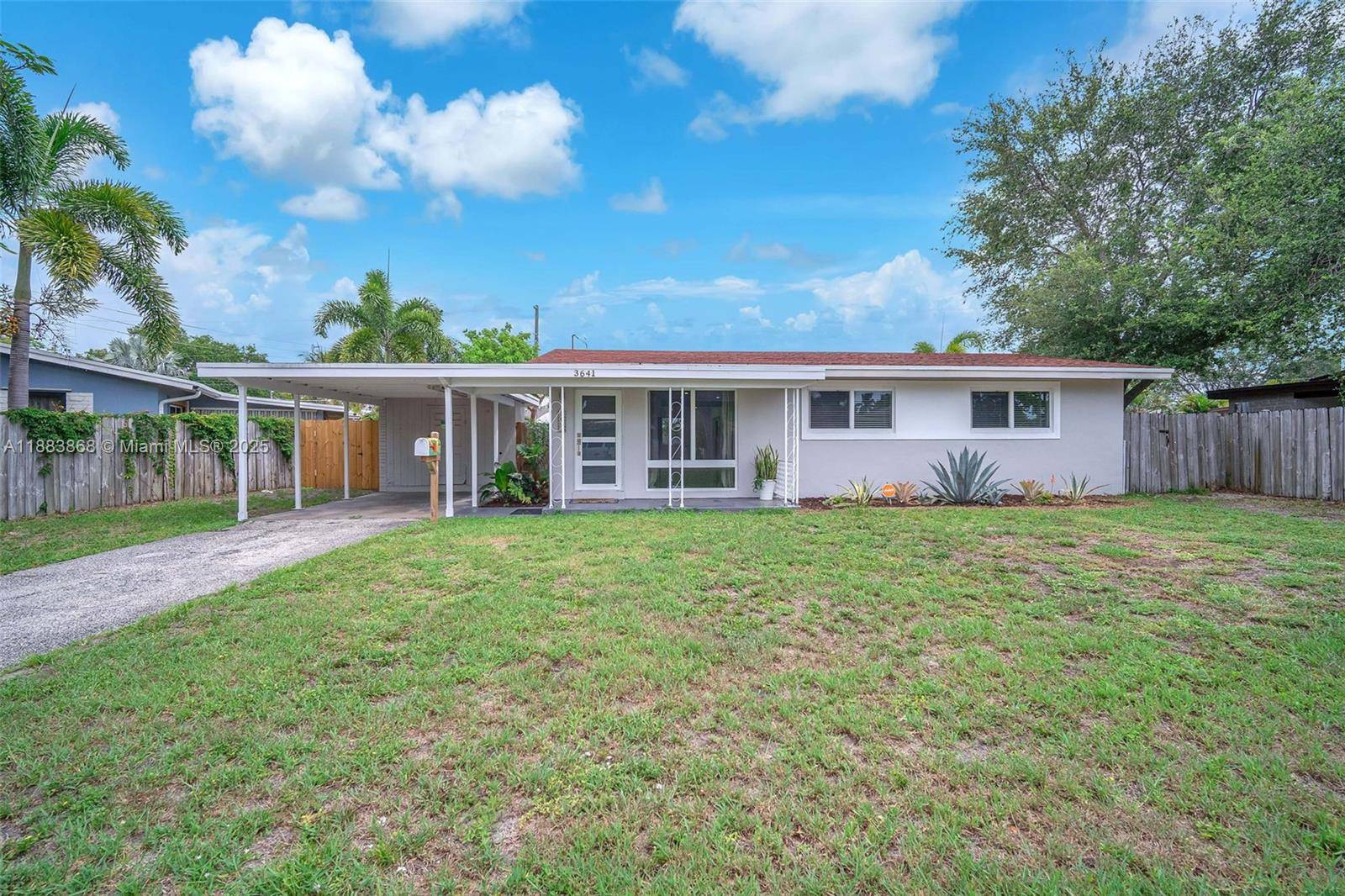 Fully remodeled 3 bedroom, 2 bath home in desirable Fort Lauderdale !