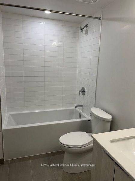 Luxury 1 Bedroom Den Condo Unit In The Heart Of King West Amazing View Intersection Of King And Blue JaysWay Modern Design amp ; Finishes With Laminate Throughout Stainless Steel ...