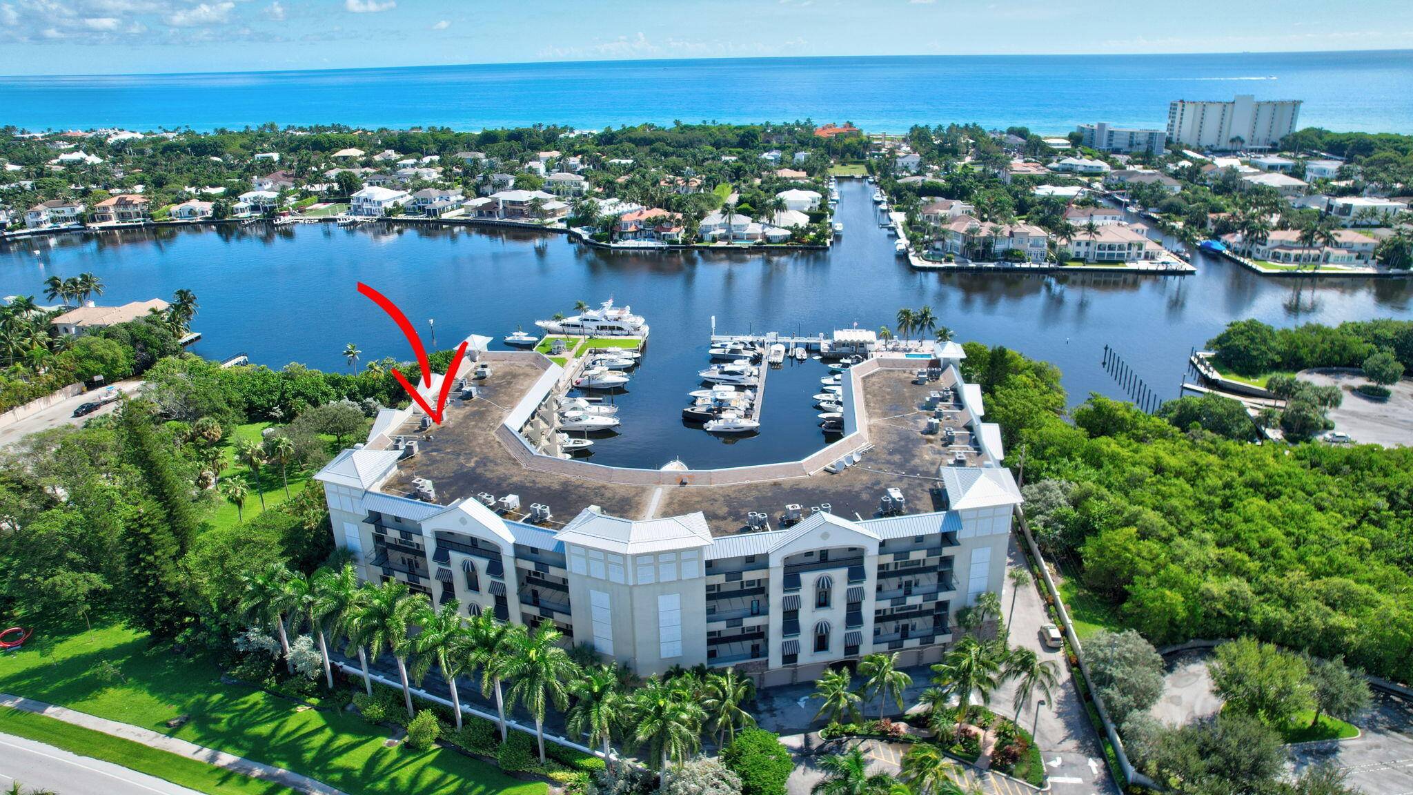 Delray Harbor Club is a gated community with its own privately owned Marina, making it a boaters paradise.