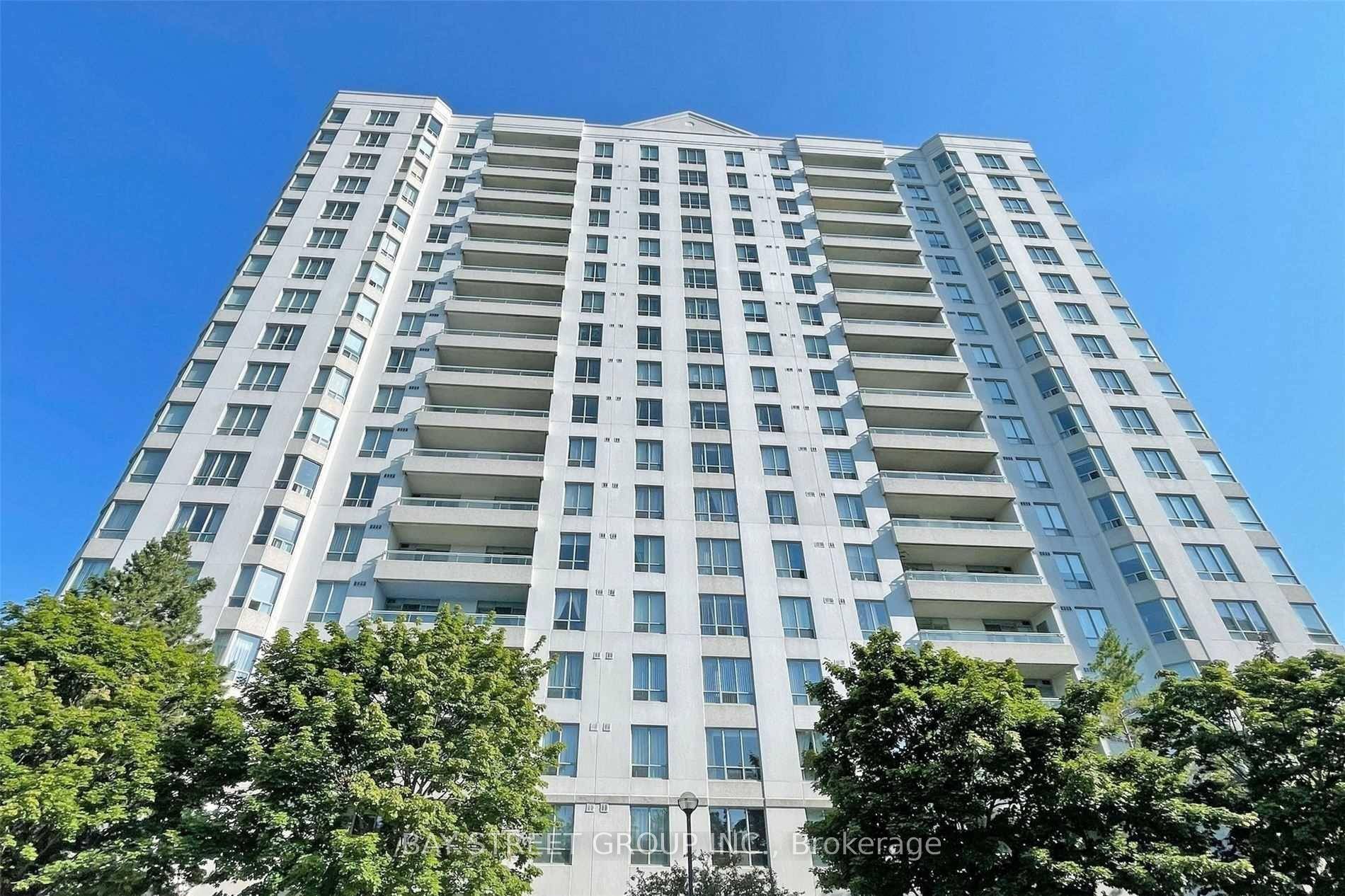 Client RemarksGorgeous Penthouse Unit With Beautiful West South View Rarely Available Featuring 9'Ceilings Open Functional Layout W 2 Bdrms amp ; 2 Full Bthrms Upgraded Kitchen W Granite Ctr Top ...