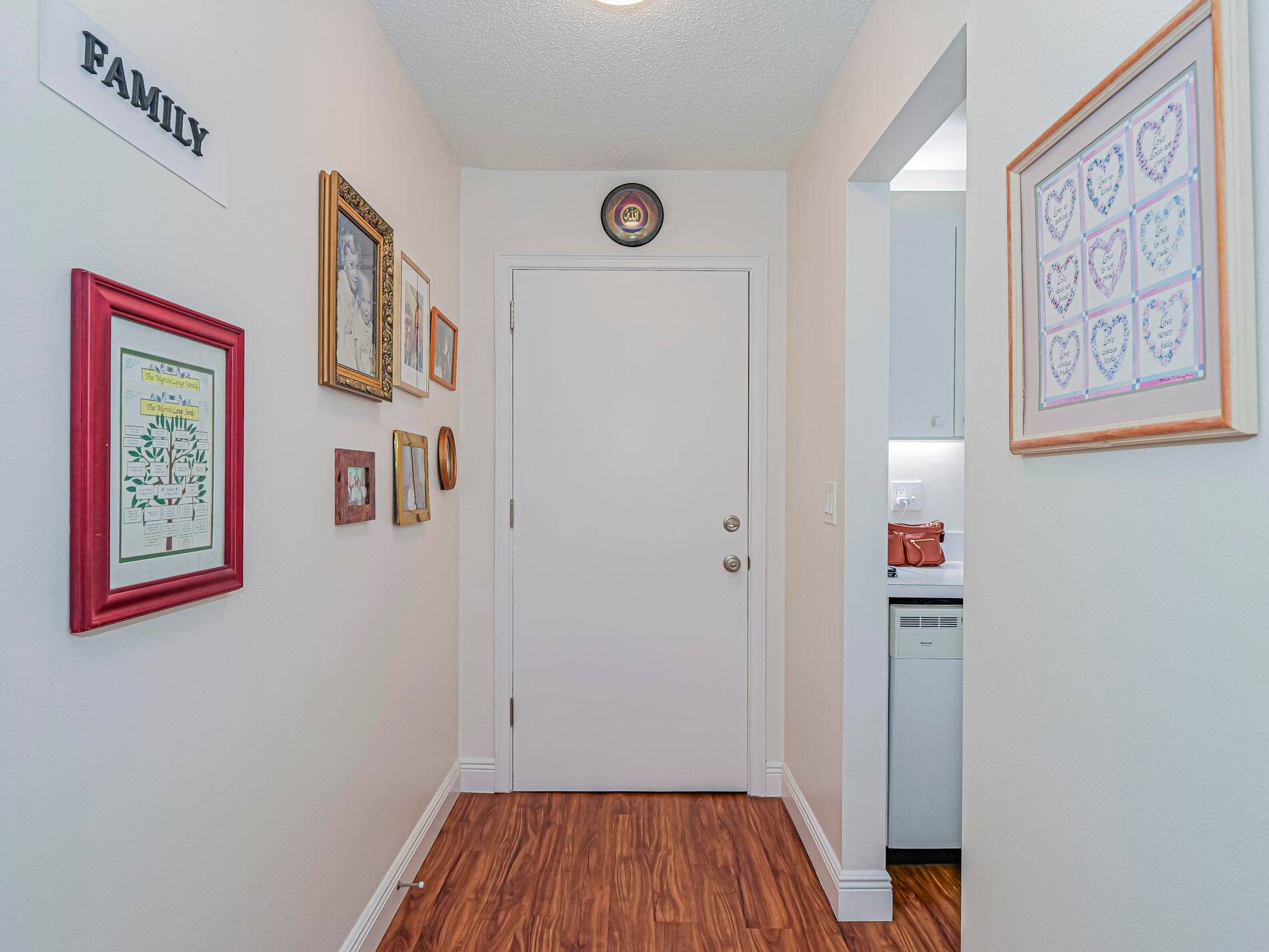 First floor ! Updating flooring and modernized kitchen and baths.