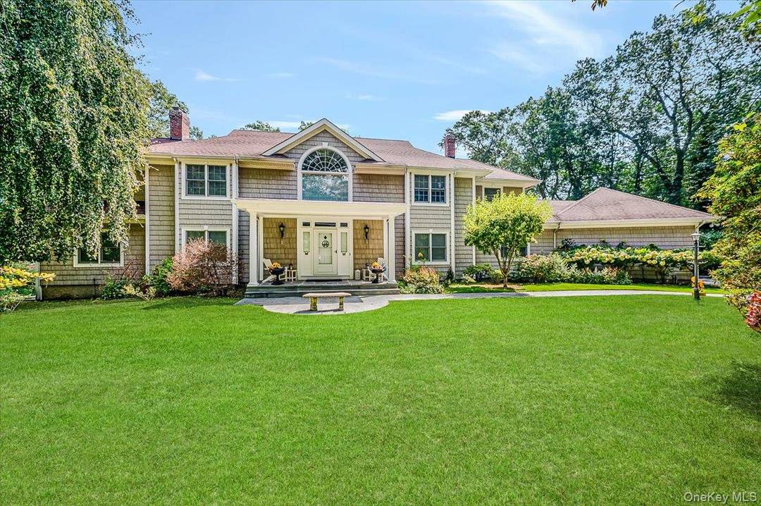 Nestled on a picturesque 3 acres within the Cold Spring Harbor School District and the prestigious Incorporated Village of Lloyd Harbor, 155 Jennings Road offers the perfect blend of privacy, ...