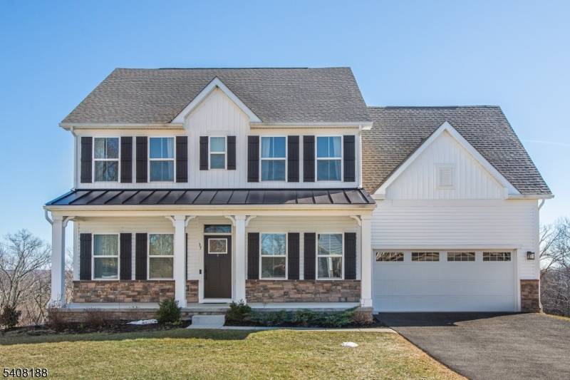 Skyline Views Modern Serenity in Stone Water Village.