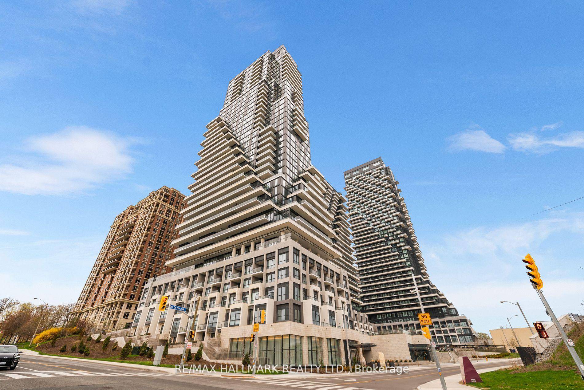 Exquisite 3 Bedroom Corner Suite at Chateau Auberge with total of 1916 Sq.