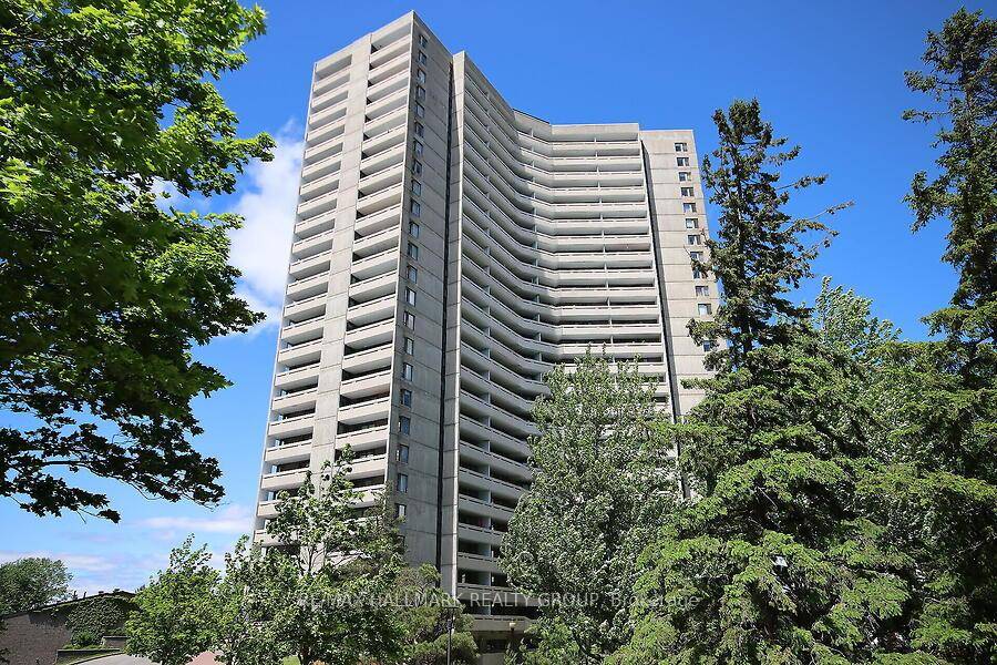 What's not to love ! Wonderfully updated 2 bedroom, 1 bathroom condo on the 7th floor with spectacular southern views above the park and trees from the private balcony that ...
