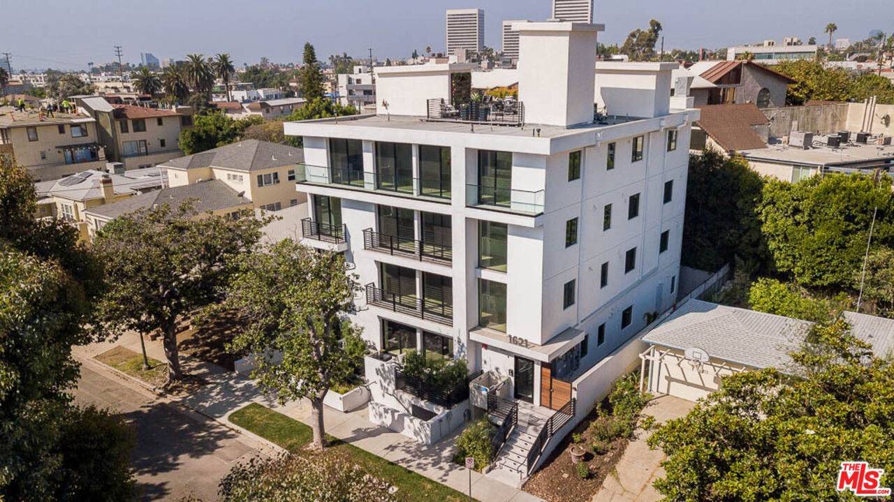 1621   Malcolm Ave 3BR Westwood La