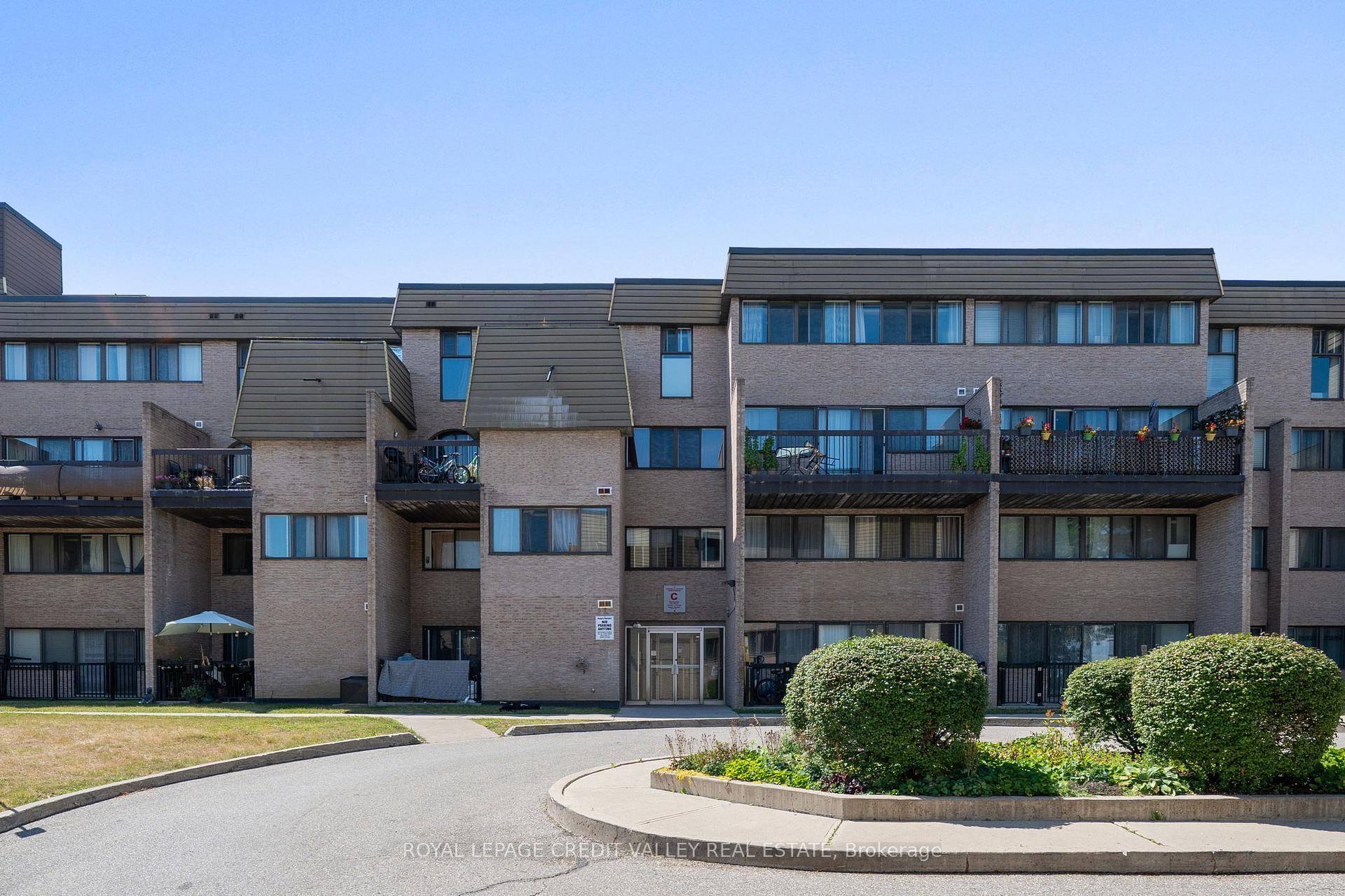 NEWLY, THOUSANDS spent for renovated, Aprox 1390 square feet, this two story townhome is located in Mississauga's Sheridan Square.
