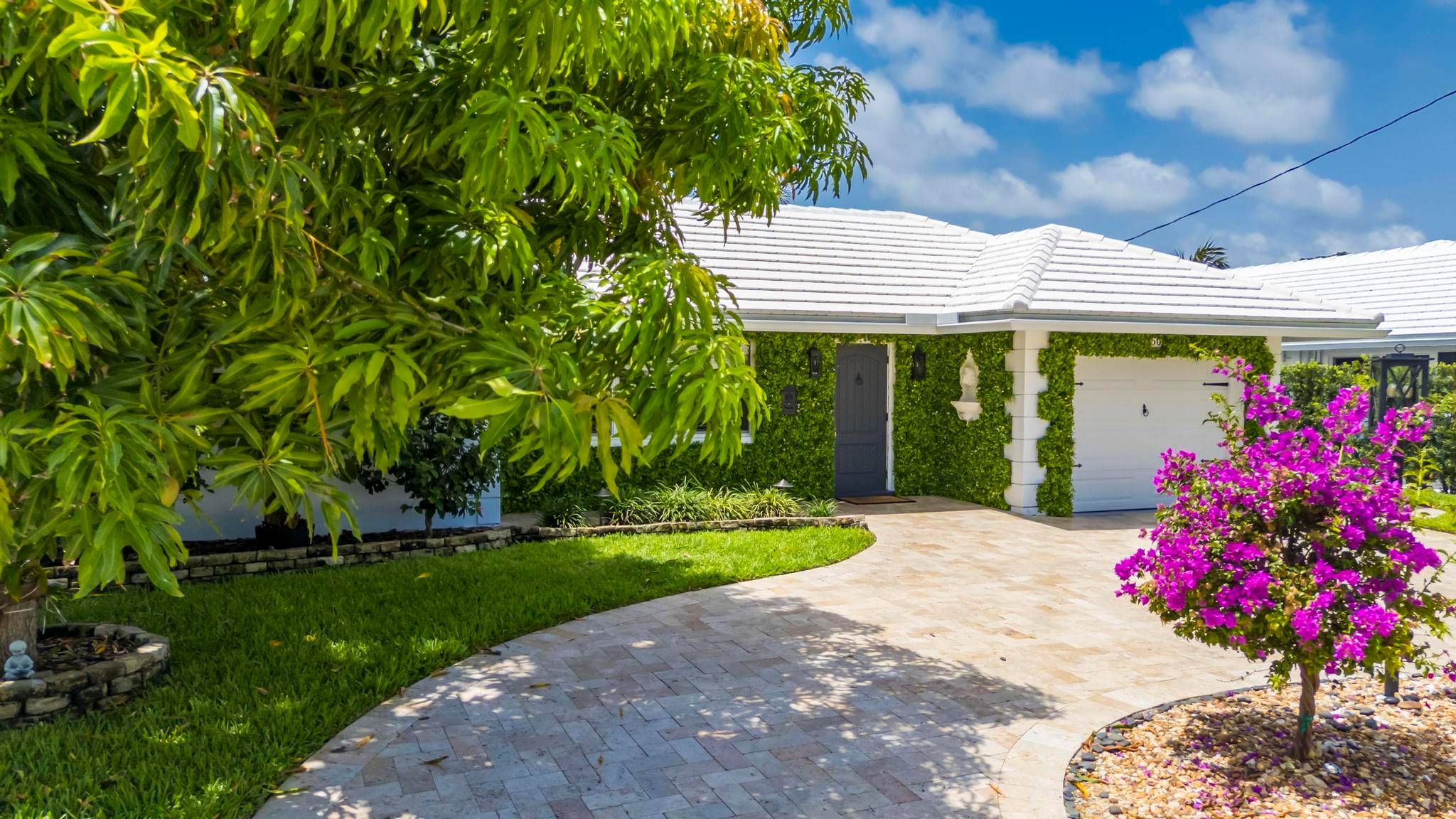 Prepare to be captivated by this stunning light bright 2400 sq ft, 3 bedroom and 3 full bathroom split bedroom floor plan home in Camino Gardens at 750 Holly Lane ...