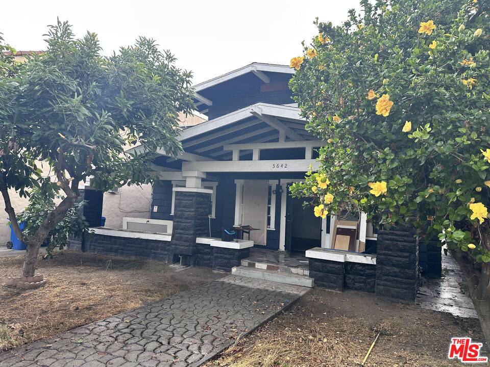 5642   La Mirada Ave 3BR Hancock Park La