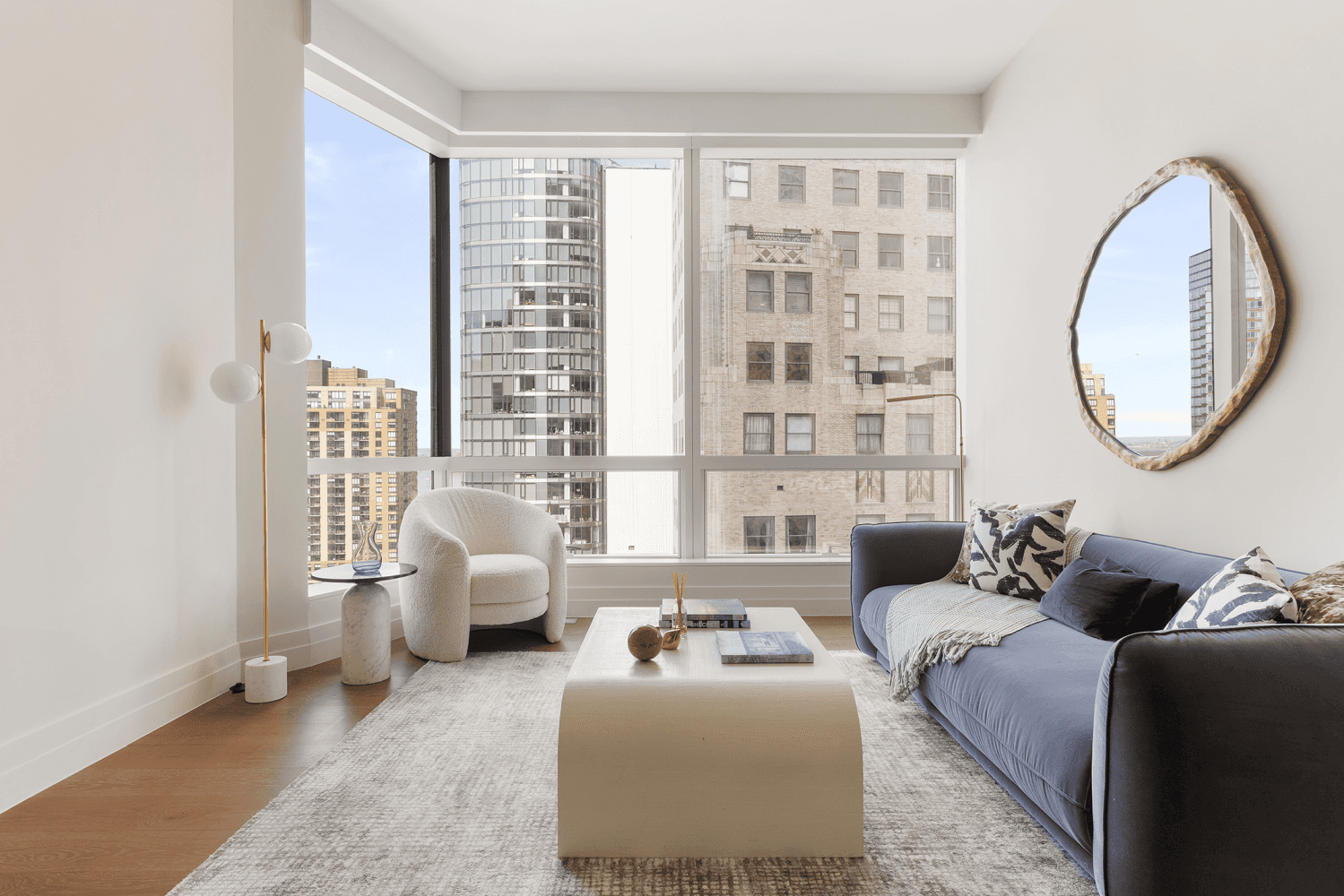 Sponsor now offering 24 months of common charges for all contracts signed through July 31st, 2024Immediate Occupancy Model Residences Open by Appointment Introducing 77 Greenwich St Views Youll DREAM about.