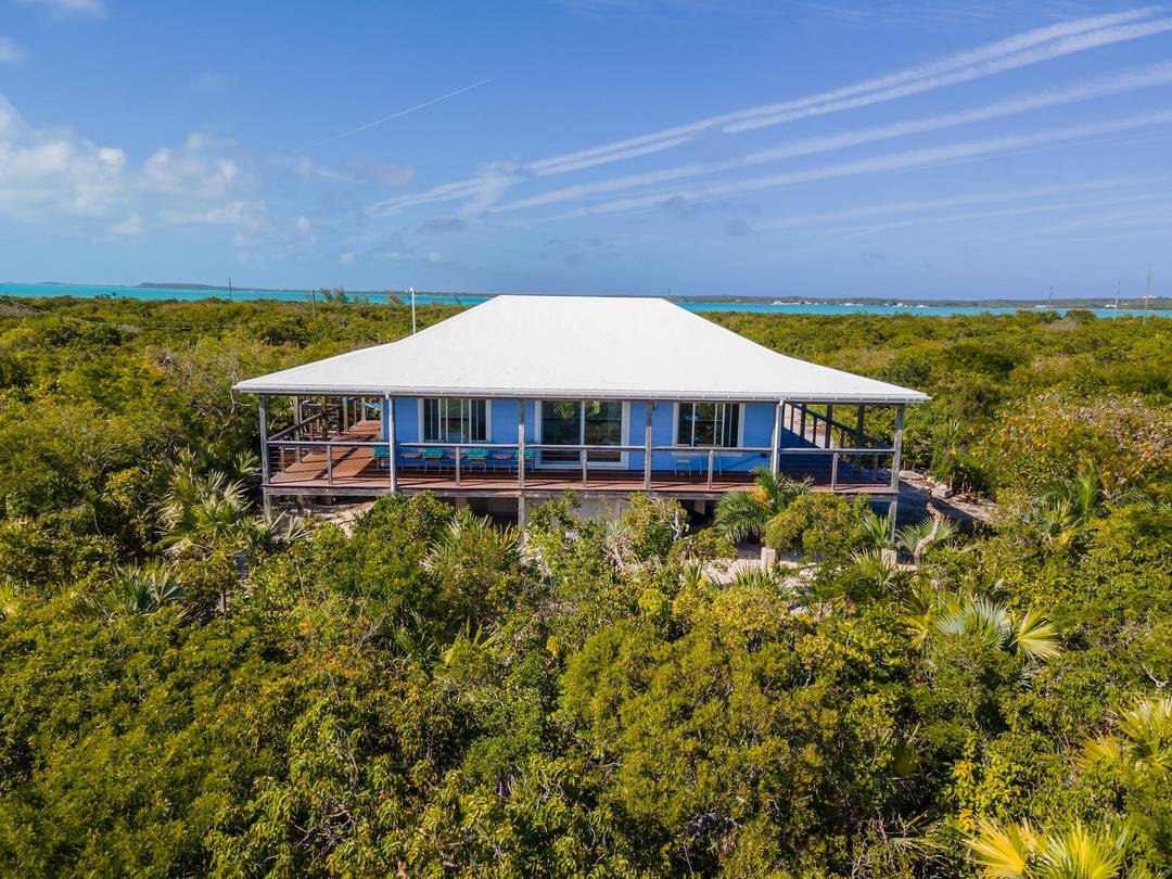 19 A INDIAN HOLE POINT Single Family Home Long-Island-Bahamas