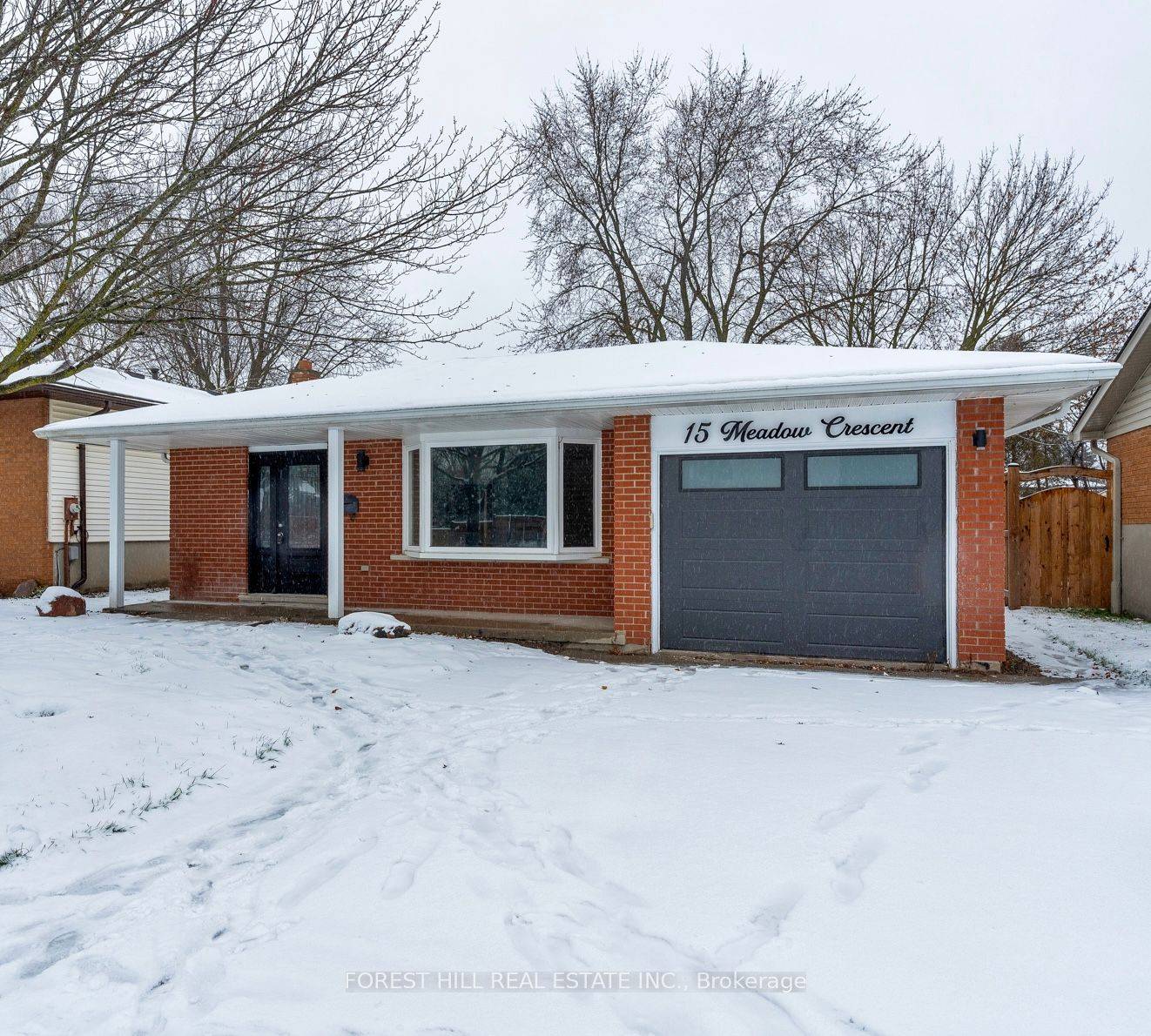 Beautiful new renovated 3 bedroom home.