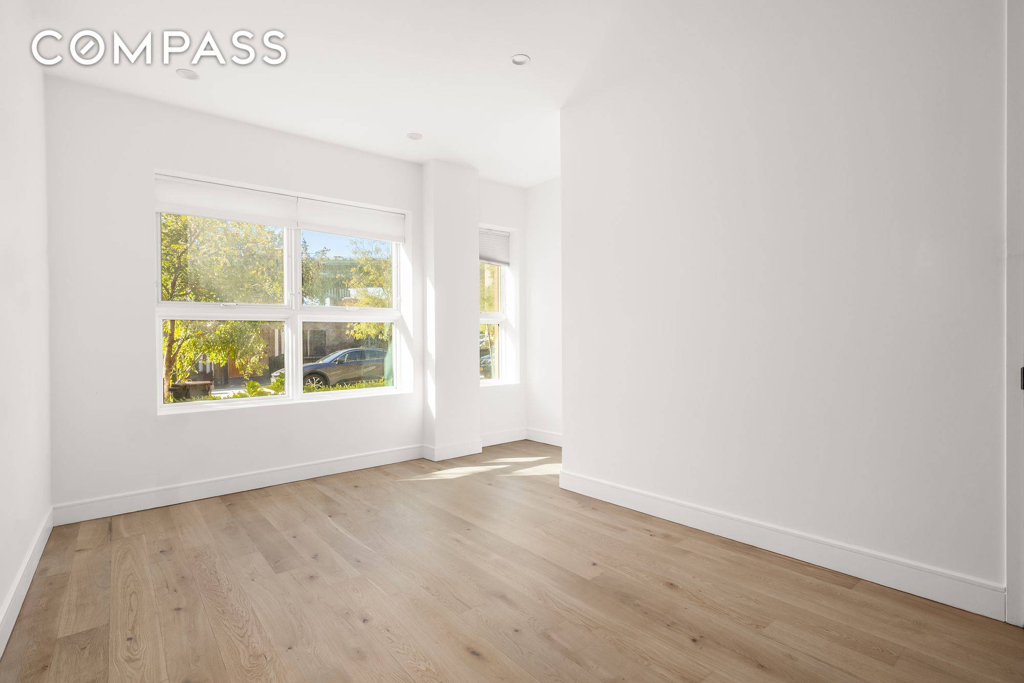 This boutique eight residence new development at 45 Garnet Street embodies elegant simplicity and refined privacy in the heart of Carroll Gardens.