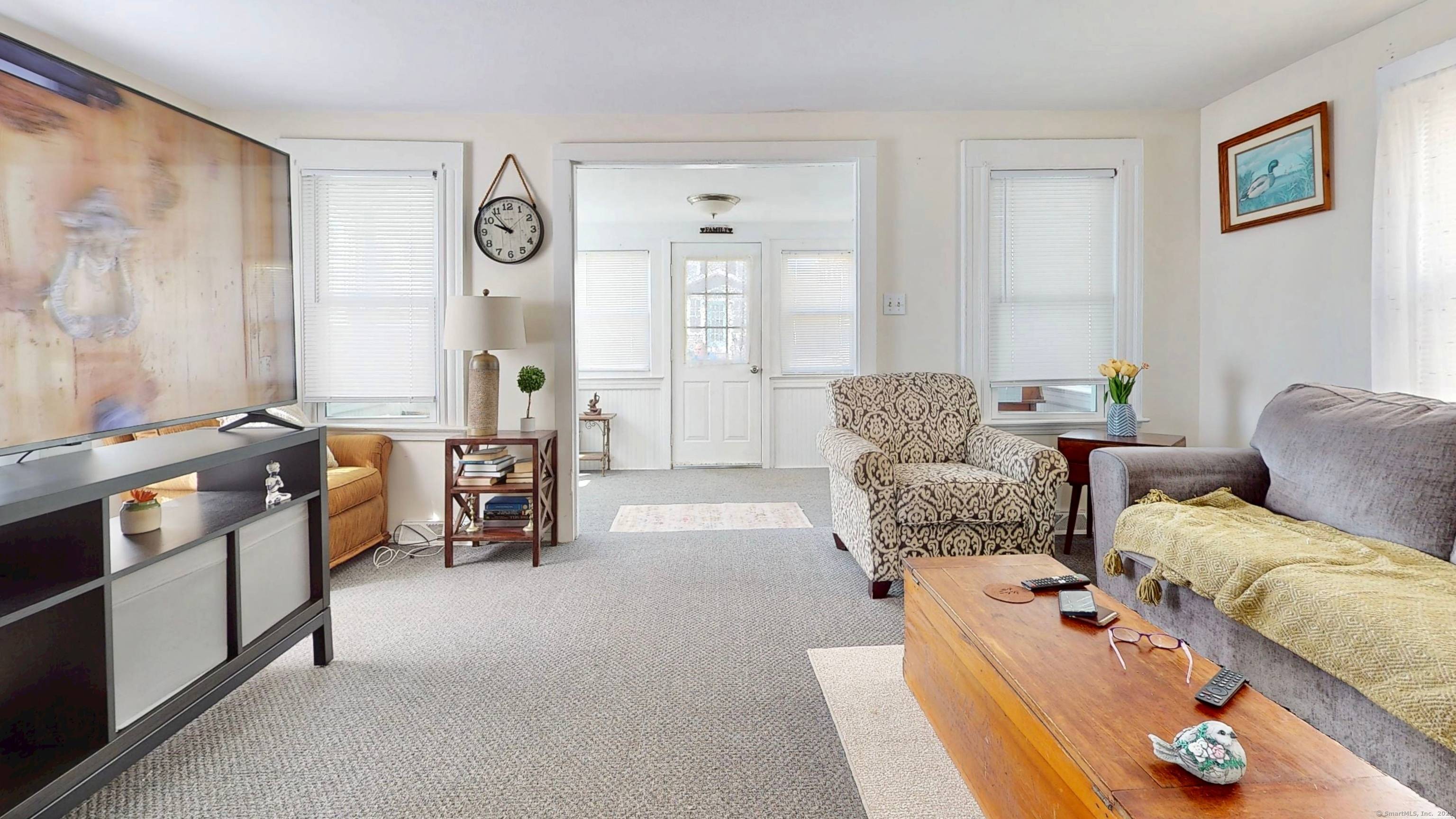 Charming Coastal Bungalow Just Steps from private sandy Beach.