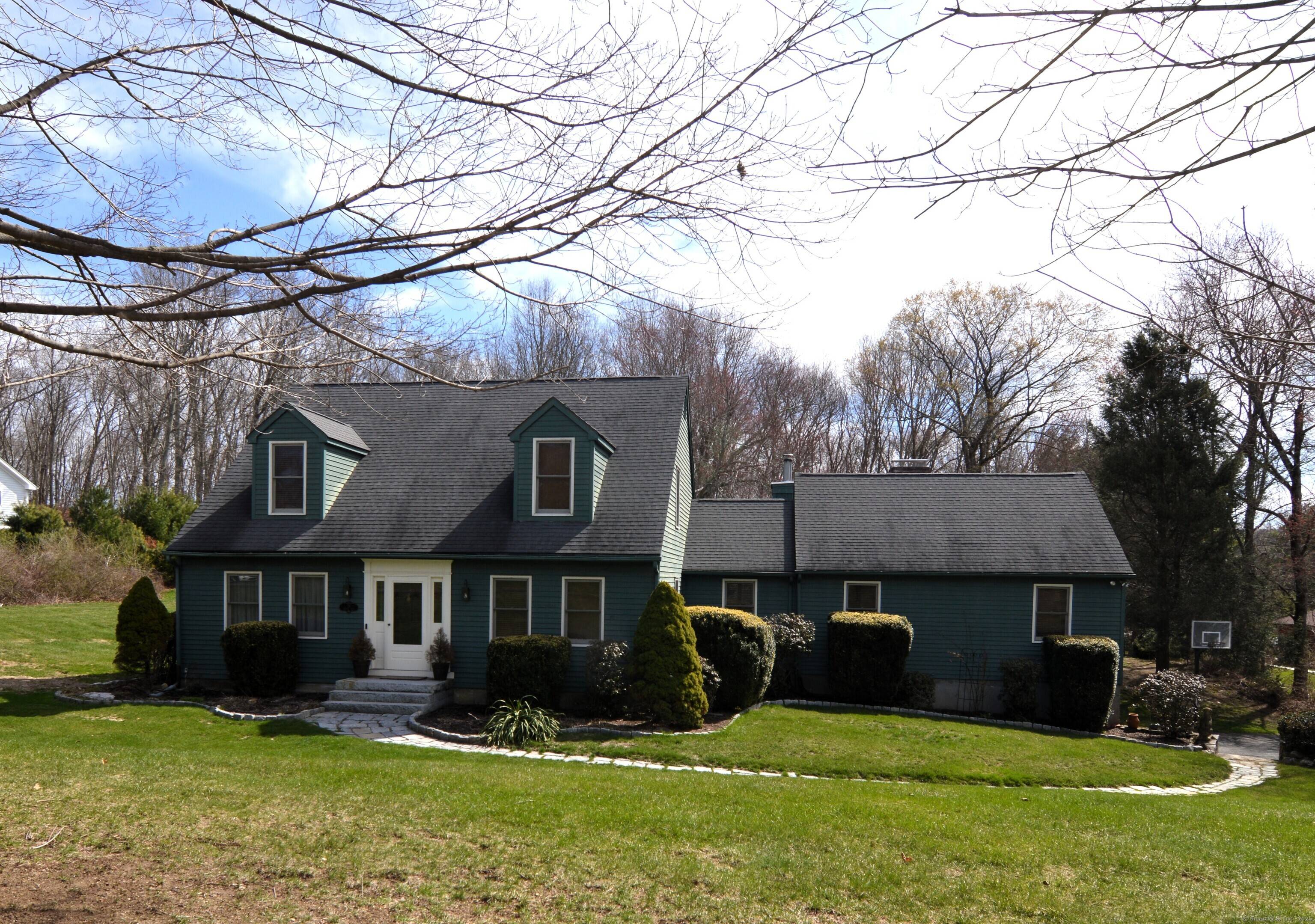 If you are looking for peace and tranquility, you will find it here in this expansive cape.
