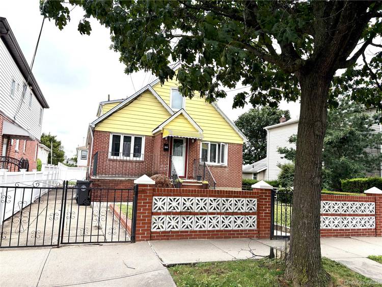Welcome home to South Ozone Park !