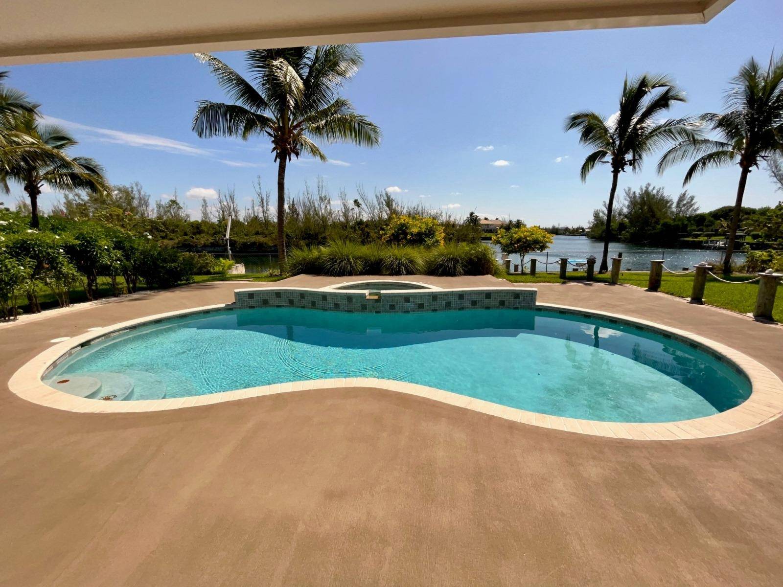 CANAL HOME IN FORTUNE BAY Single Family Home Grand-Bahama-Freeport
