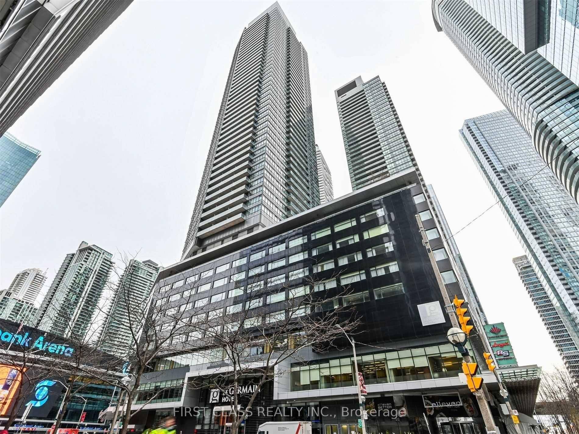 Functional 2 Bed Den In The Luxurious Maple Leaf Square, High Floor With 2 Open Balcony, Facing East With Amazing Cityview.