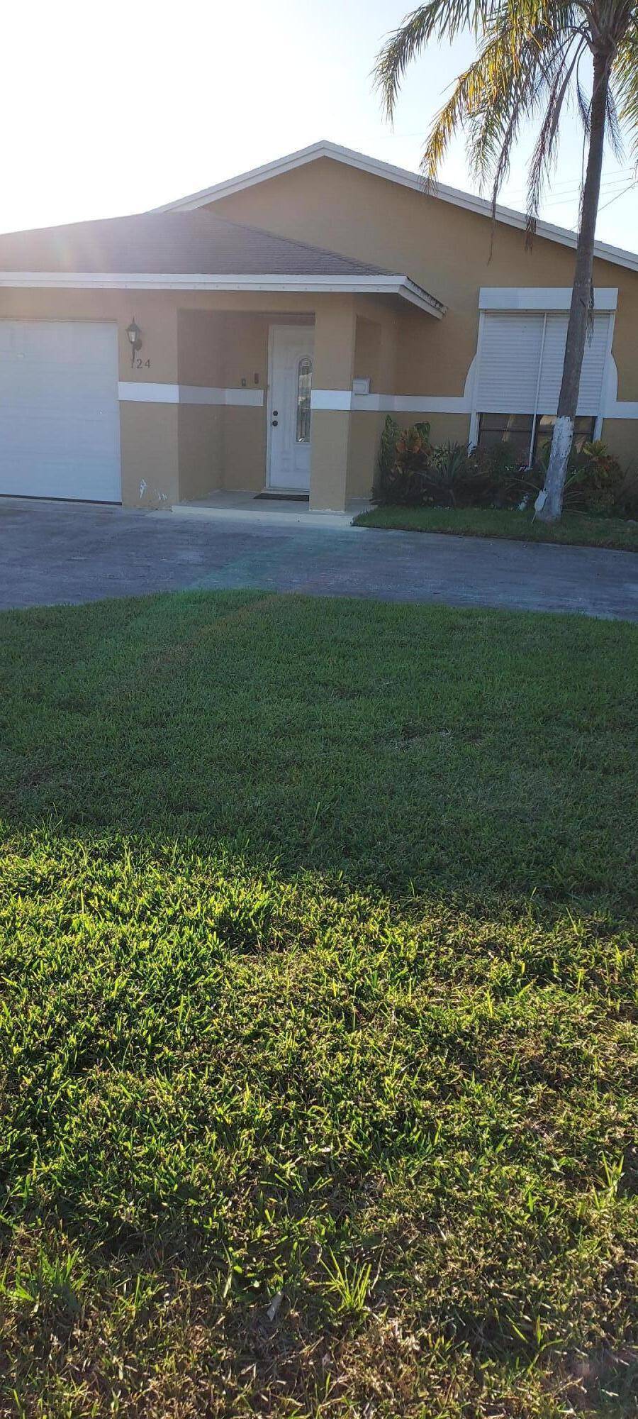 Beautiful single family home, walking distance from the beach in well desired area.