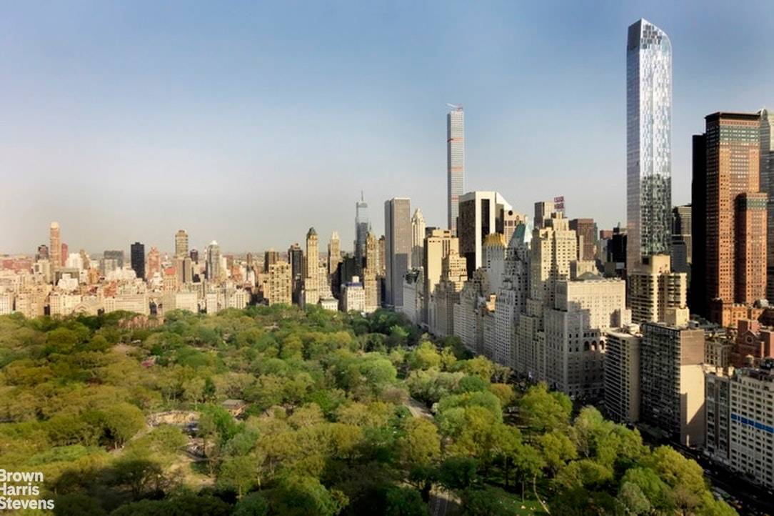 THE PERFECT TURNKEY SANCTUARY FOR A TUMULTUOUS TIMESold fully furnished and exquisitely renovated, this meticulously designed apartment has not been lived in for several years, yet has been as carefully ...