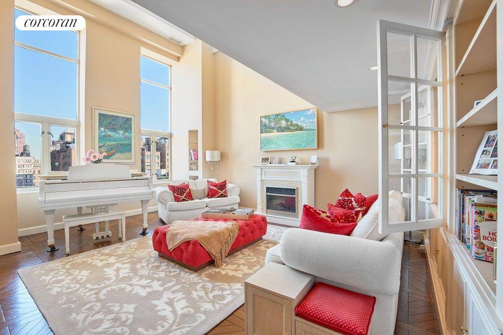 Perched high on the 9th floor at the iconic Pythian Condo, this gorgeous duplex 2 bedroom, 2 bathroom apartment with a large home office is ready for its new owner ...
