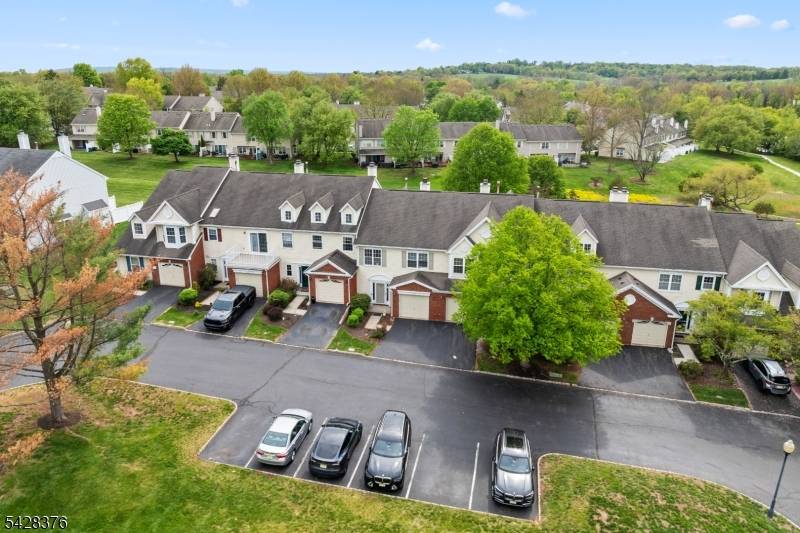 This beautiful, NORTHEAST FACING, 2 bedroom, 2.