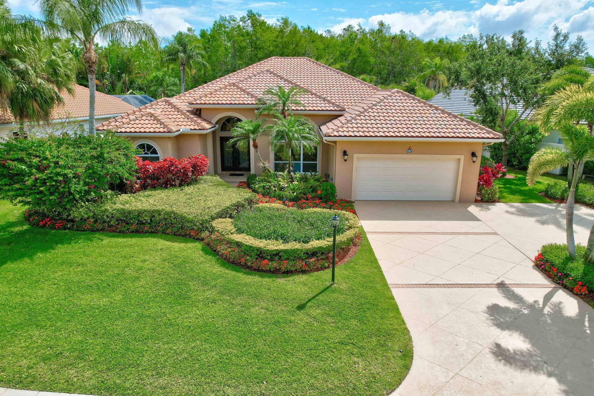 Escape to an exclusive island enclave within PGA National and embrace a life of unparalleled privacy and luxury.