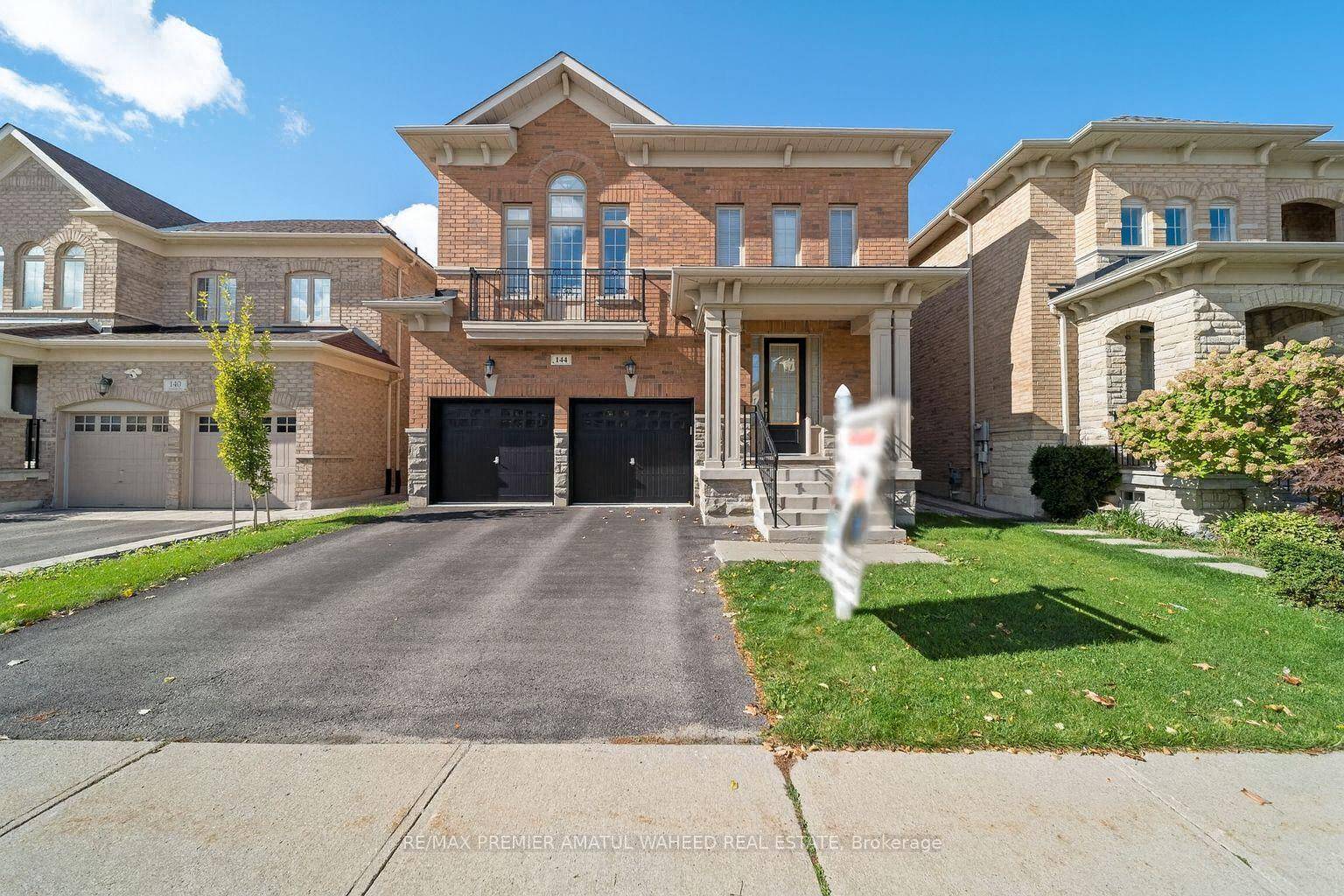 Absolutely Stunning Large Arista Home Located In The Highly Desired Vellore Village Community Of Vaughan.