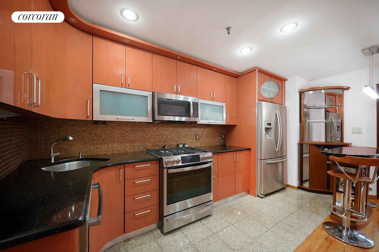 Spacious amp ; Sun Filled 3 Bedroom Condo in Prime Brooklyn Location Welcome to 1749 E.