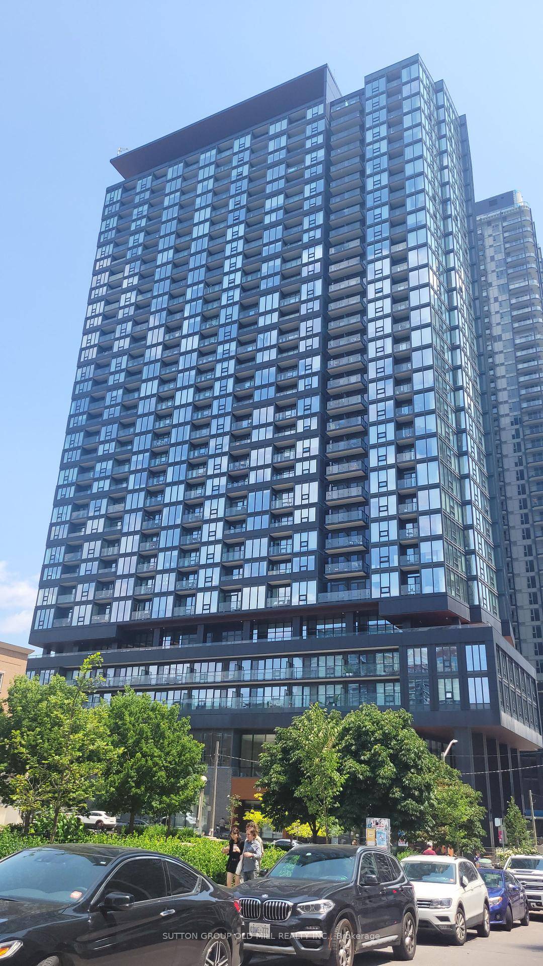 Welcome to the modern amp ; luxurious Zen King West Condo in Liberty Village !