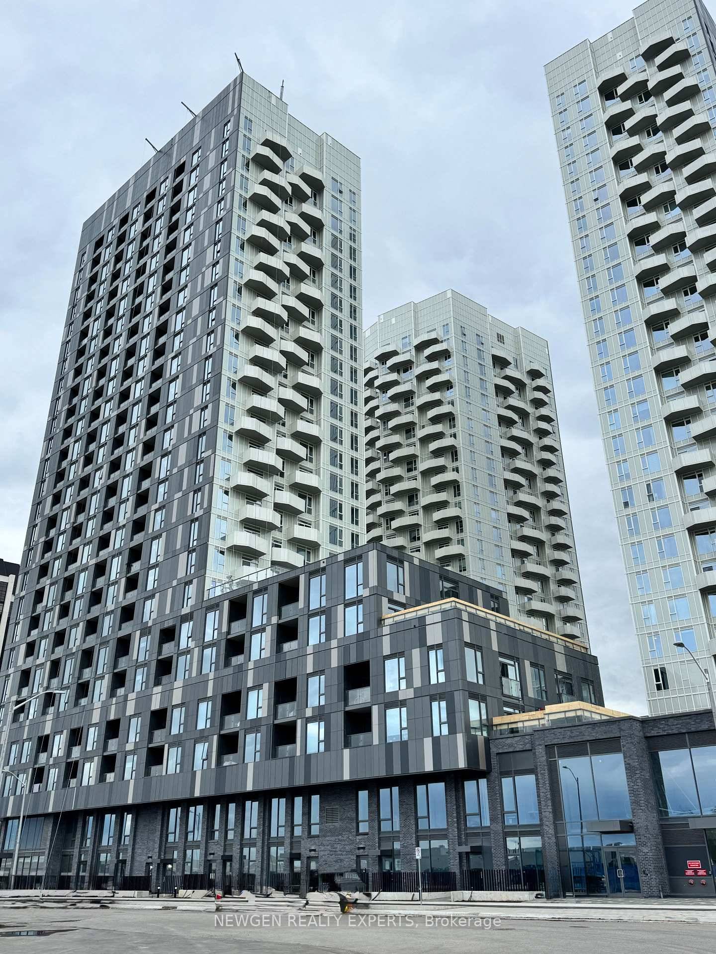 Amazingly Beautiful Brand New, Luxurious, Never Lived In 2 Br, 2 Full Wr Condo at Abeja 2 Condos in Vaughan.