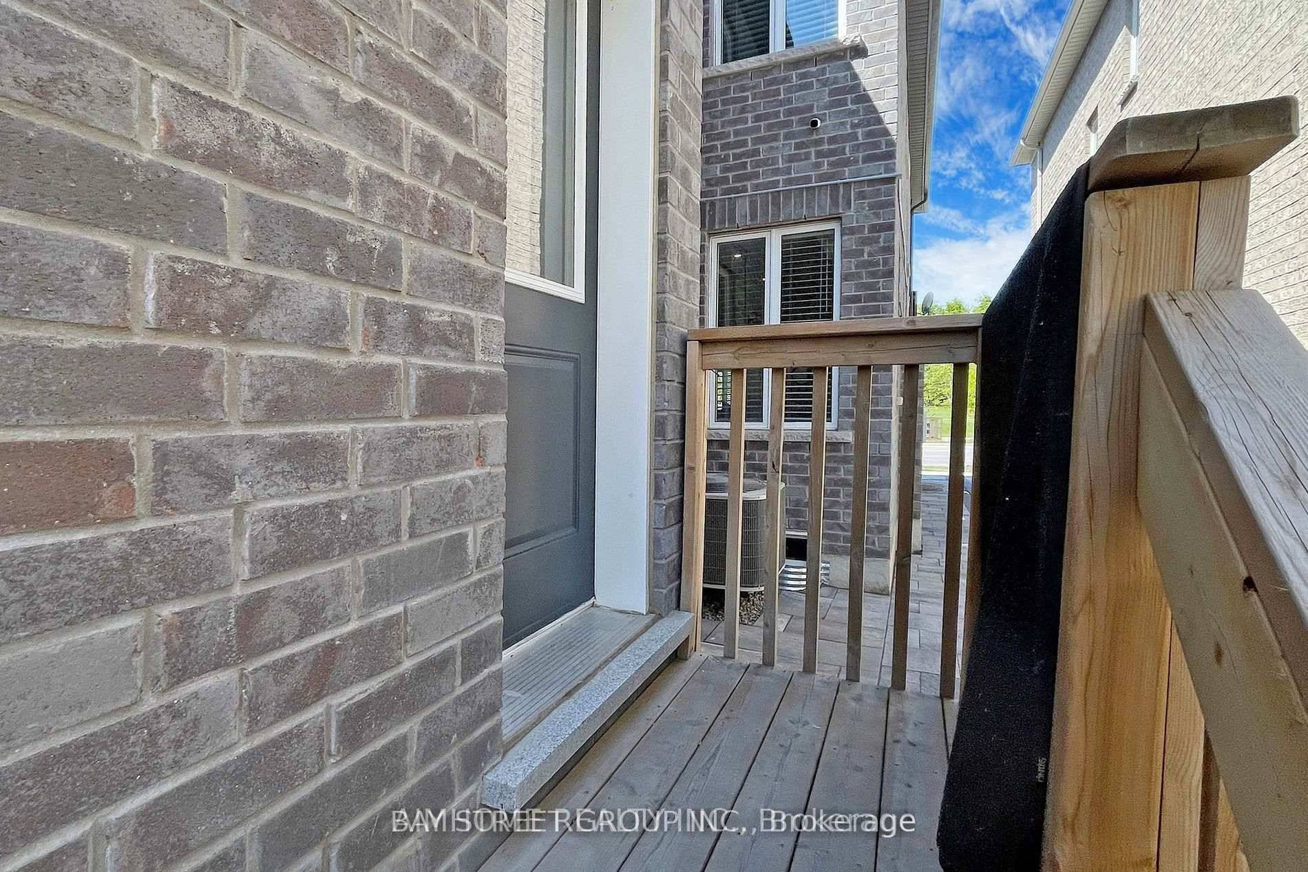 2 Bedrooms Coach House For Lease In Beautiful Cornell.