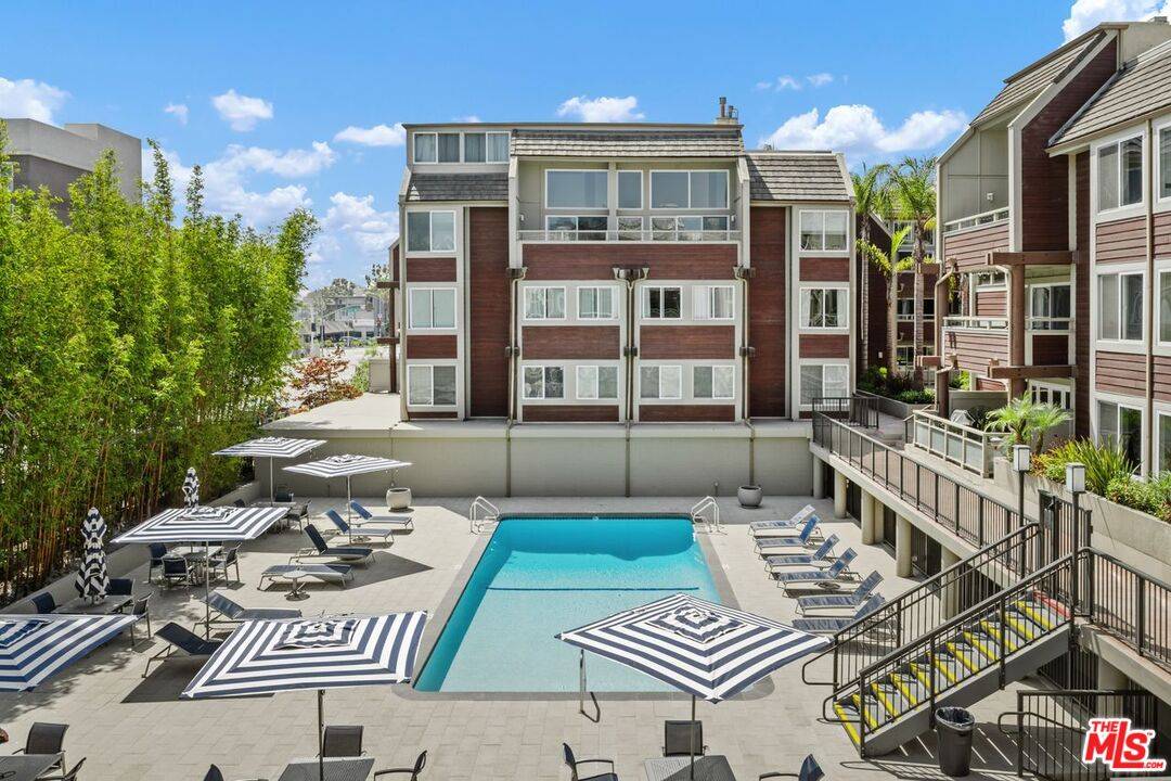 4200 Via Dolce 2BR Marina Del Rey La
