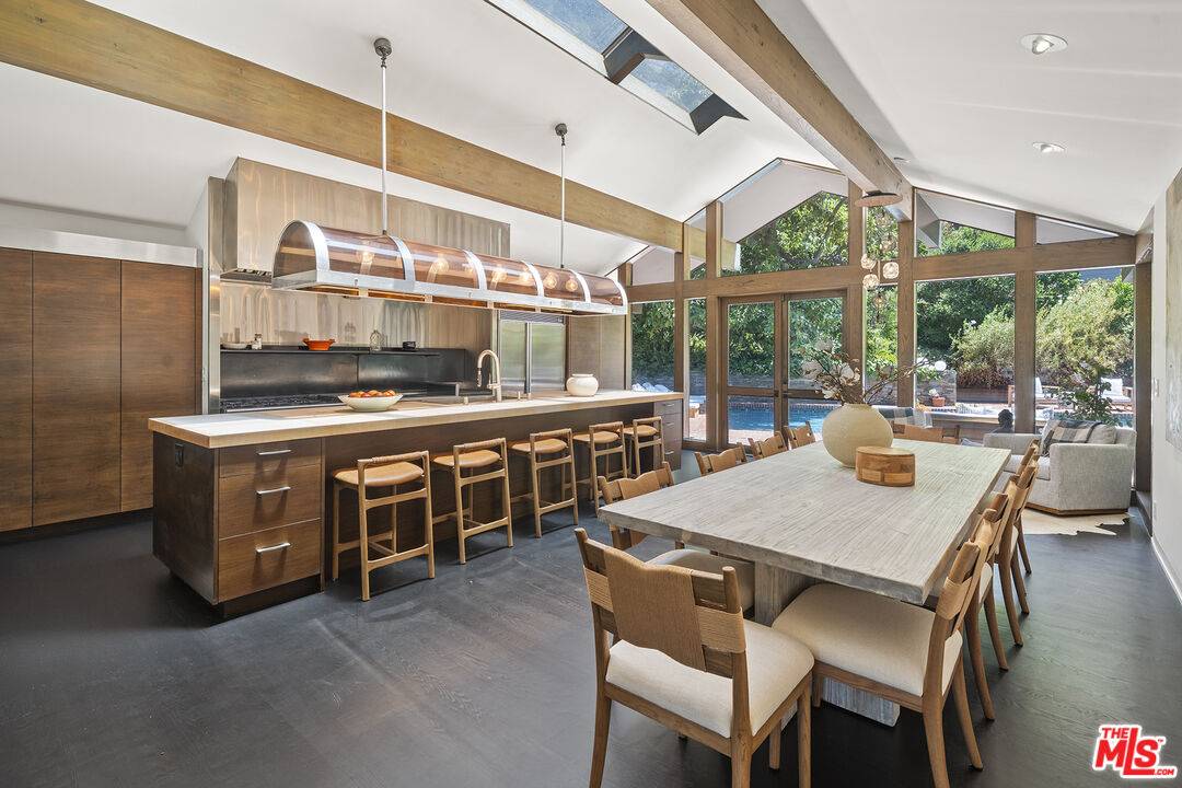 3   Latimer Rd 4BR Pacific Palisades La