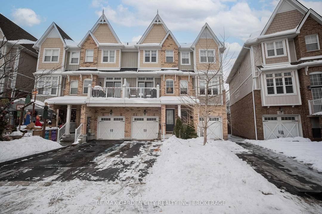 Turnkey, fully furnished freehold townhome offering contemporary urban living in the heart of Downtown St.