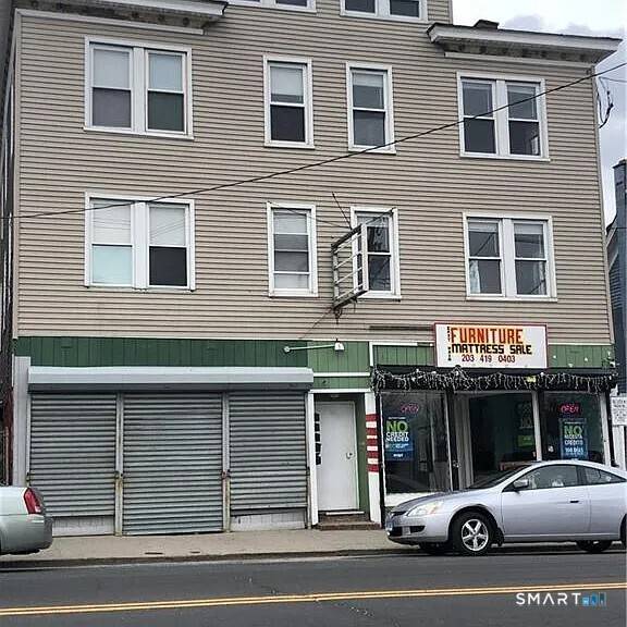 Rare mixed use investment opportunity on busy East Main Street in Waterbury !