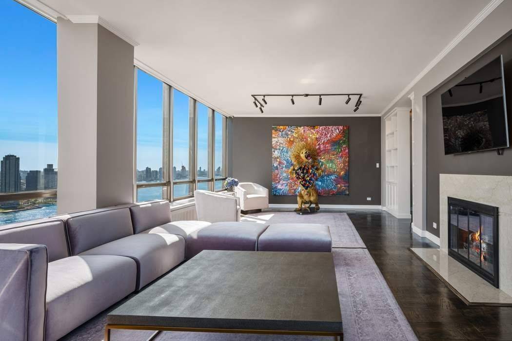 Mid Century Modern Masterpiece.