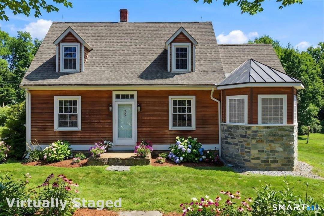 Contractors and hobbyists take note of this incredible opportunity in Killingworth !